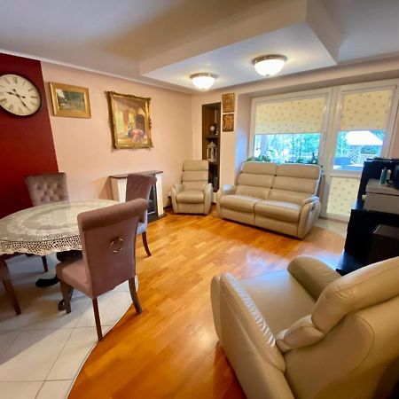 Warsaw Garden Apartment 70M2 מראה חיצוני תמונה